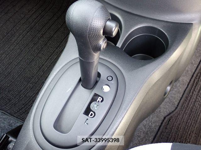 Nissan NOTE 2019-04 302444-9