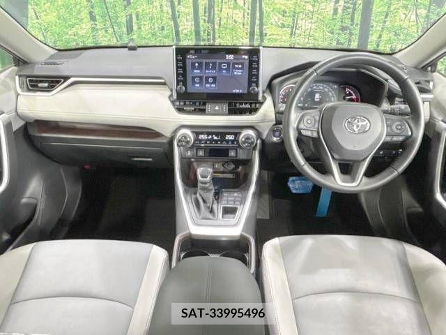 Toyota RAV4 2021-07 366964-1