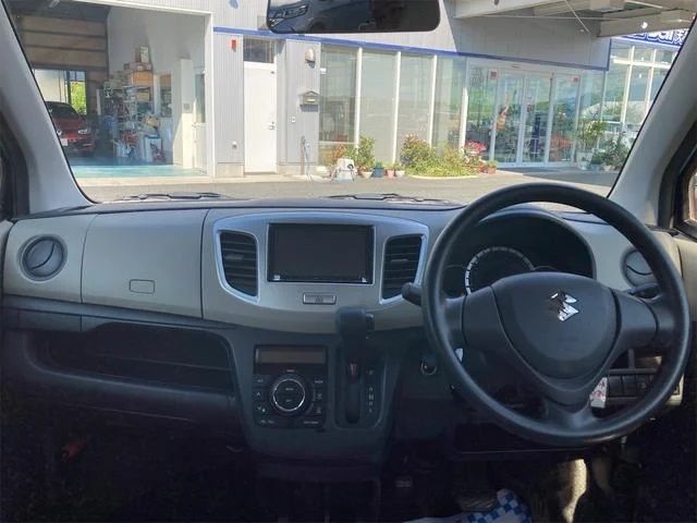Suzuki WAGON R 2013-06 6465-8