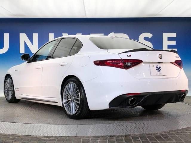 ALFA ROMEO Giulia 2019-01 19482-17