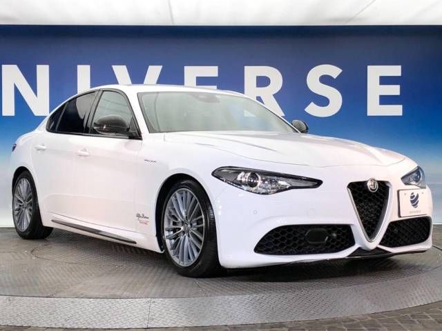ALFA ROMEO Giulia 2019-01 19482-16