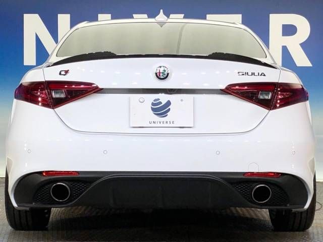 ALFA ROMEO Giulia 2019-01 19482-15
