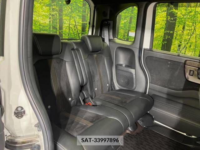 Honda N BOX CUSTOM 2019-10 364972-9