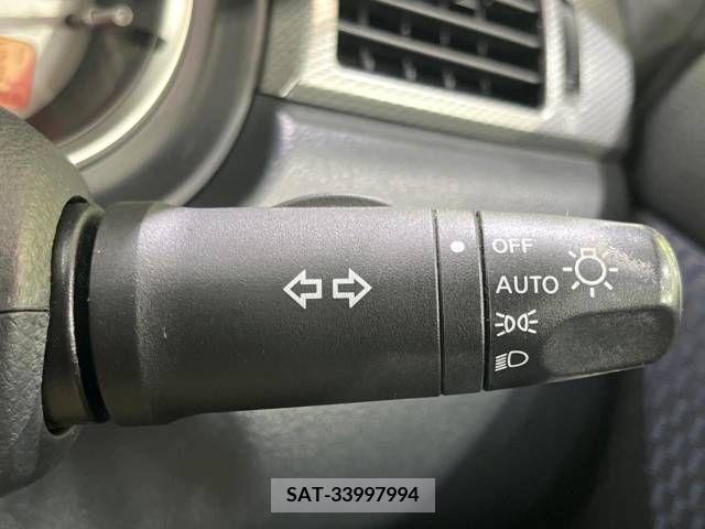 Nissan TIIDA 2009-05 301191-5