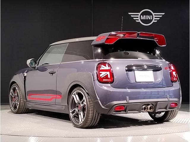 Bmw MINI 2020-09 5862-4
