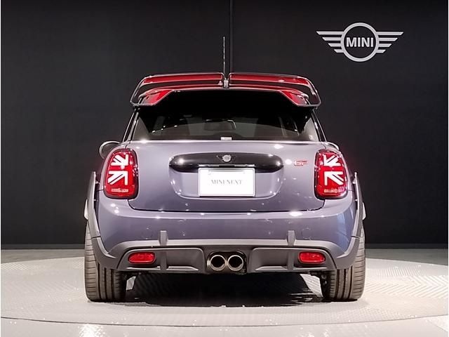 Bmw MINI 2020-09 5862-6