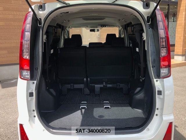 Toyota NOAH 2014-03 392811-20