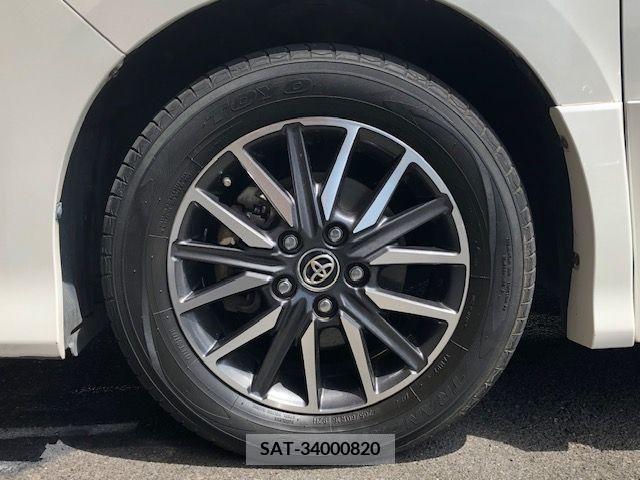 Toyota NOAH 2014-03 392811-26
