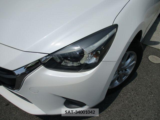 Mazda DEMIO 2015-05 268425-1