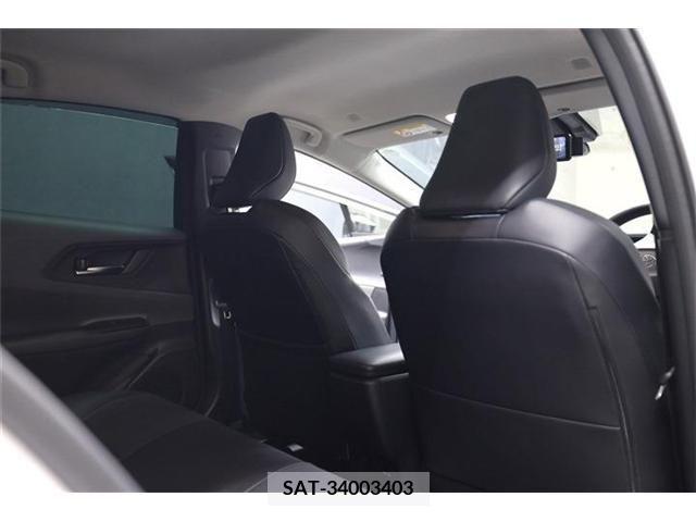 Toyota PRIUS 2023-05 393365-28