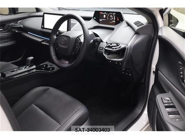 Toyota PRIUS 2023-05 393365-13