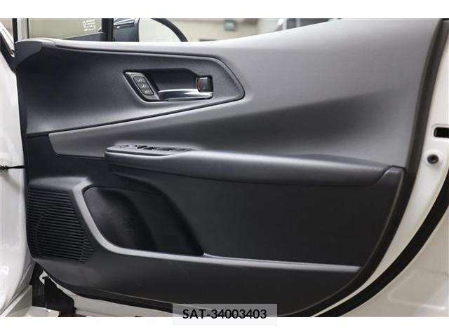 Toyota PRIUS 2023-05 393365-12