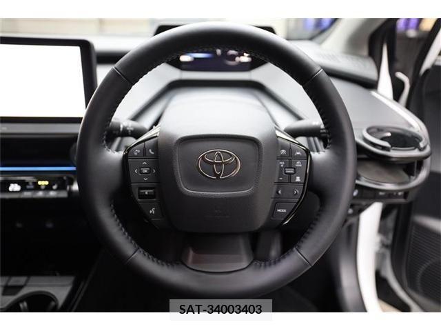 Toyota PRIUS 2023-05 393365-15