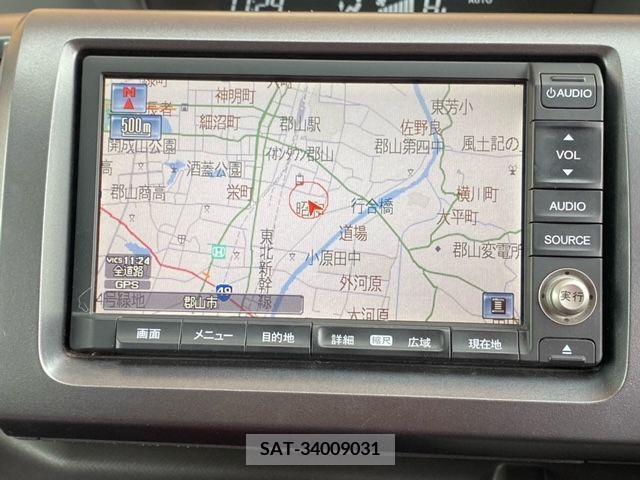 Honda e 2011-06 224714-4