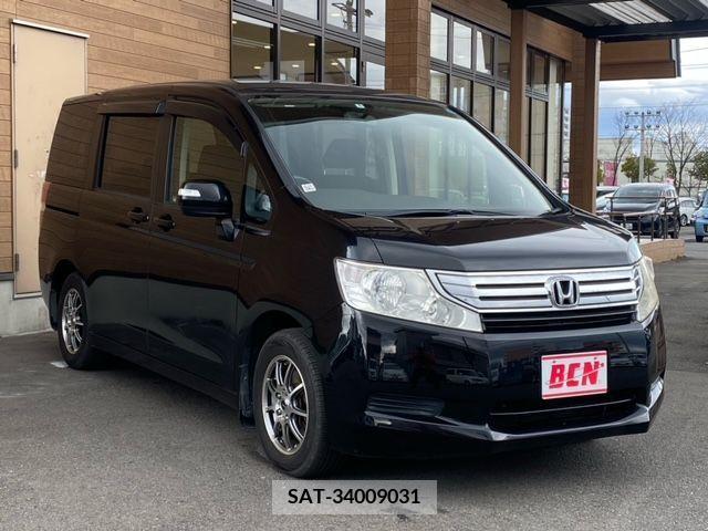 Honda e 2011-06 224714-6
