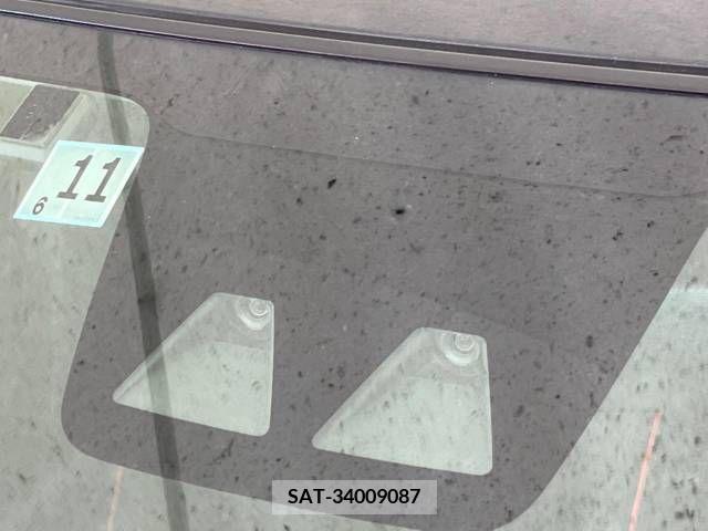 Daihatsu ROCKY 2019-11 283541-4