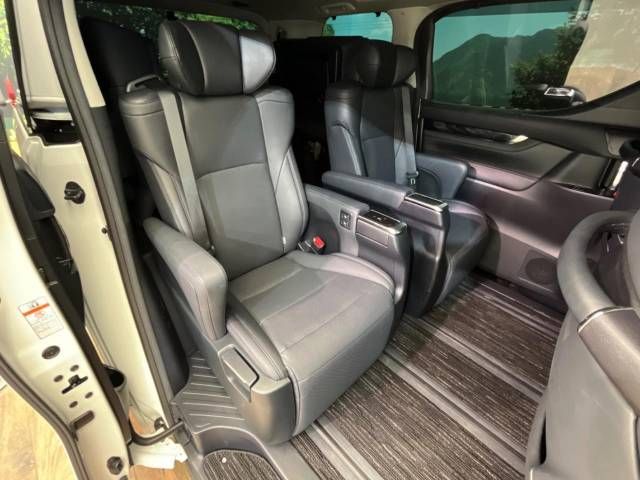 Toyota ALPHARD 2021-09 13060-9