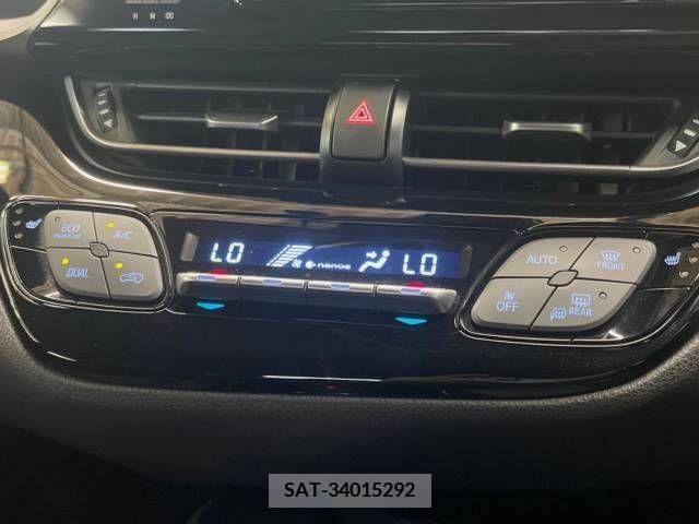 Toyota C-HR 2017-08 357782-7