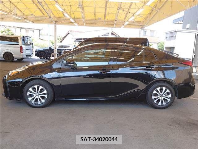 Toyota PRIUS 2019-07 393353-13