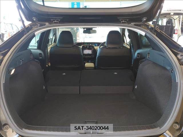 Toyota PRIUS 2019-07 393353-8