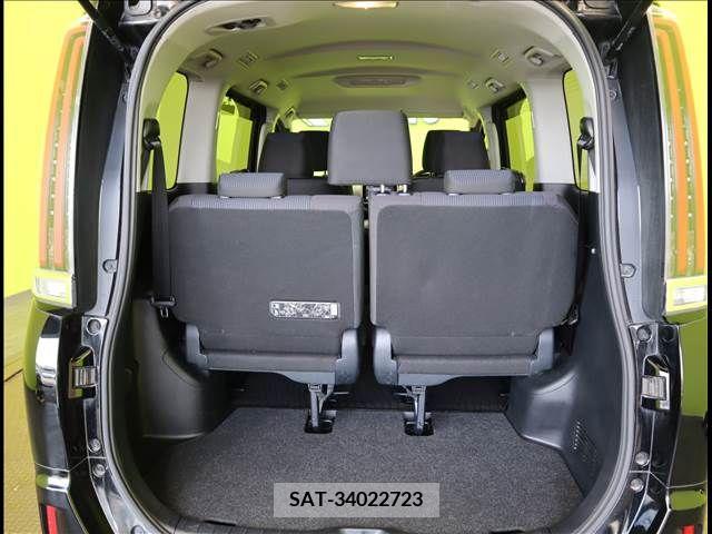 Toyota NOAH 2017-07 346680-24