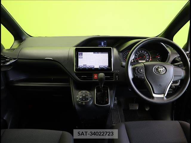 Toyota NOAH 2017-07 346680-2