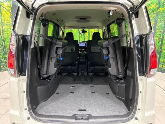 Nissan SERENA 2016-10 190997-11