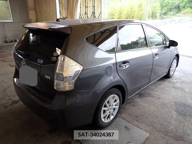 Toyota PRIUS ALPHA 2012-03 282440-8