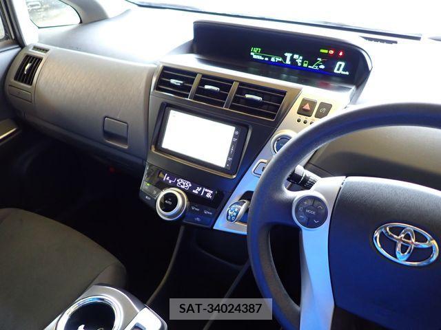 Toyota PRIUS ALPHA 2012-03 282440-16