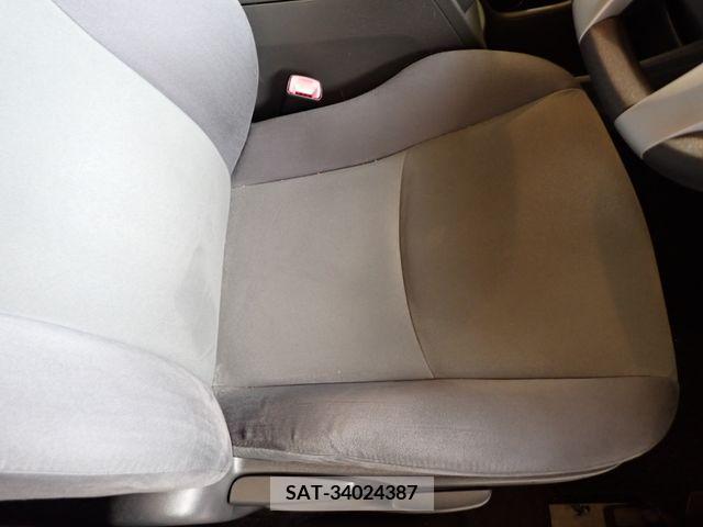 Toyota PRIUS ALPHA 2012-03 282440-19