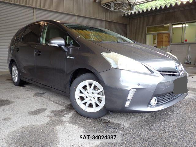 Toyota PRIUS ALPHA 2012-03 282440-0