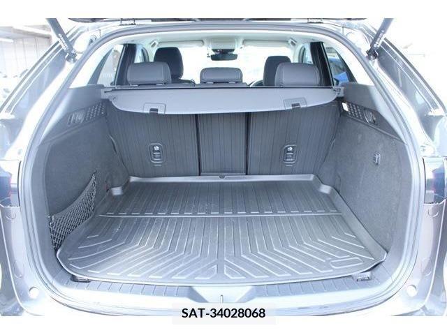 Mazda CX-60 2023-09 358774-16