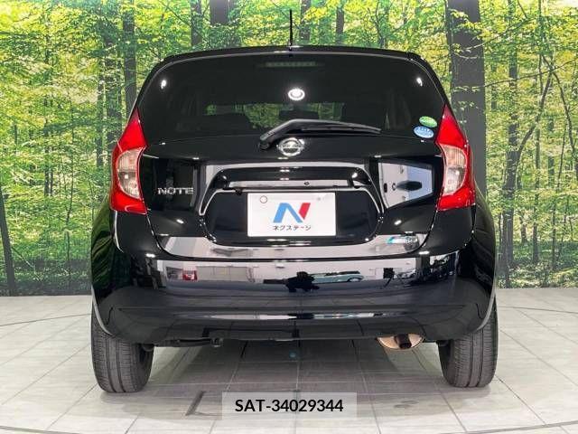 Nissan NOTE 2013-12 342138-15