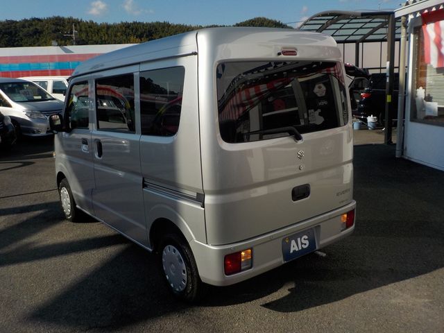 Suzuki EVERY 2022-03 185677-6