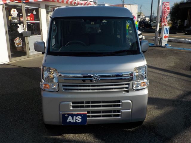Suzuki EVERY 2022-03 185677-3