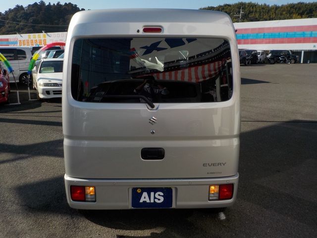 Suzuki EVERY 2022-03 185677-5