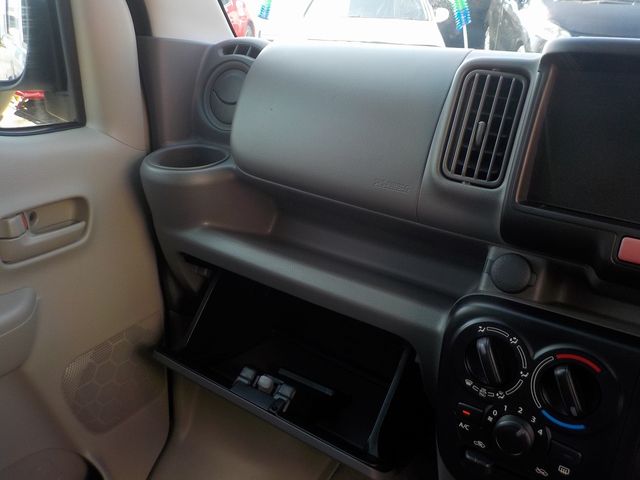 Suzuki EVERY 2022-03 185677-14