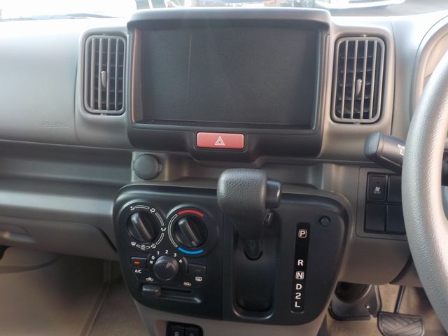 Suzuki EVERY 2022-03 185677-10
