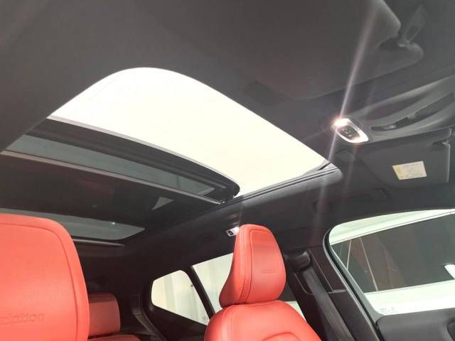Volvo XC40 2018-11 20565-4