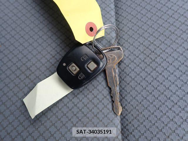 Toyota PIXIS VAN 2014-06 378058-16