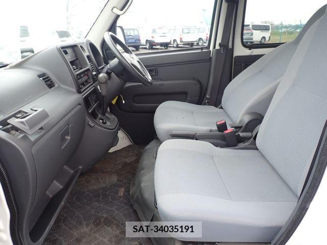 Toyota PIXIS VAN 2014-06 378058-18