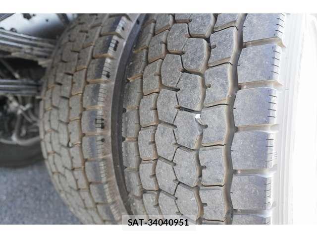 Mitsubishi FIGHTER 2024-05 426894-10