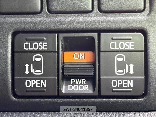 Toyota ESQUIRE 2015-04 297242-2
