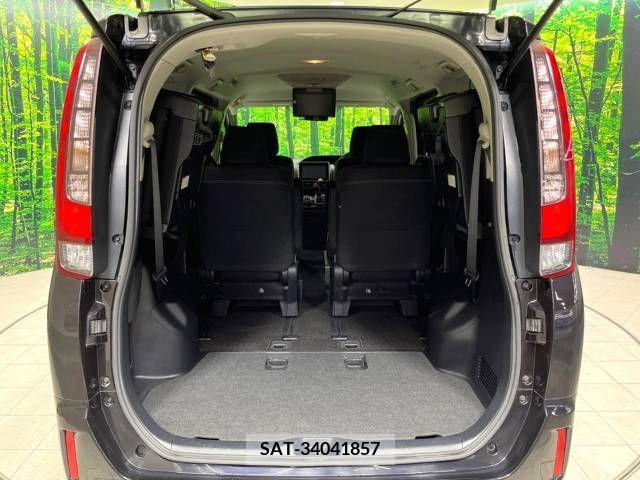 Toyota ESQUIRE 2015-04 297242-11
