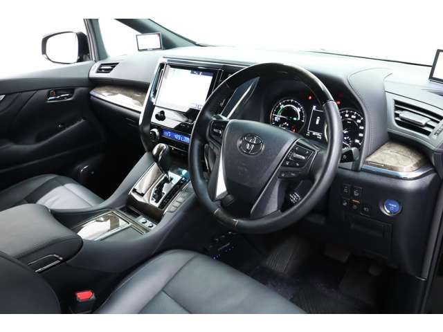 Toyota ALPHARD HYBRID 2019-11 14099-2