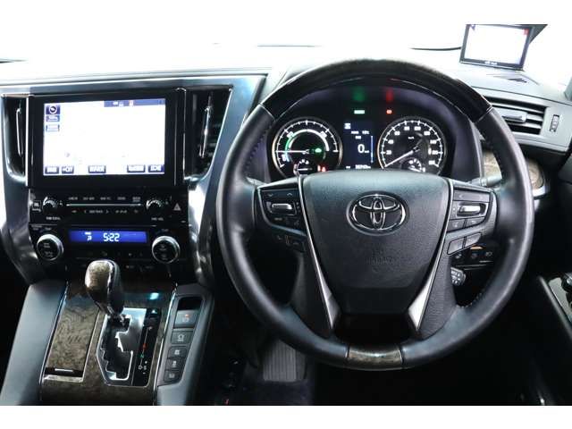 Toyota ALPHARD HYBRID 2019-11 14099-7