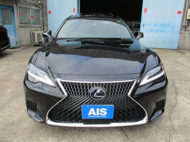 Lexus LS 2021-10 7735-3