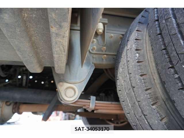Mitsubishi CANTER 2017-12 218470-9