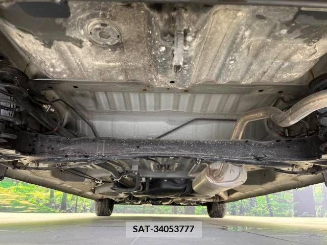 Honda N BOX 2017-10 279749-19