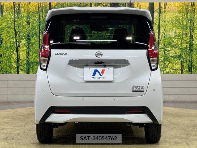 Nissan DAYZ 2022-03 390311-15